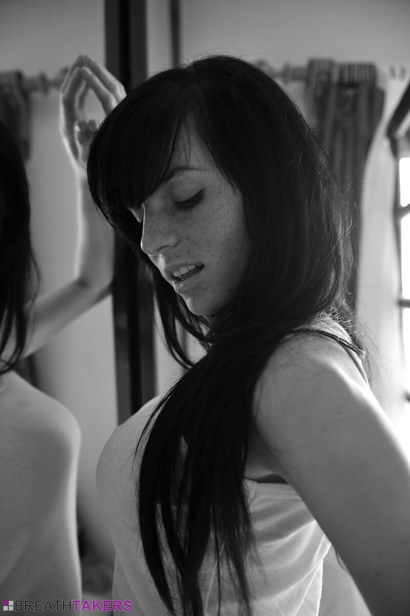 Софка, 23 года, 2 размер груди